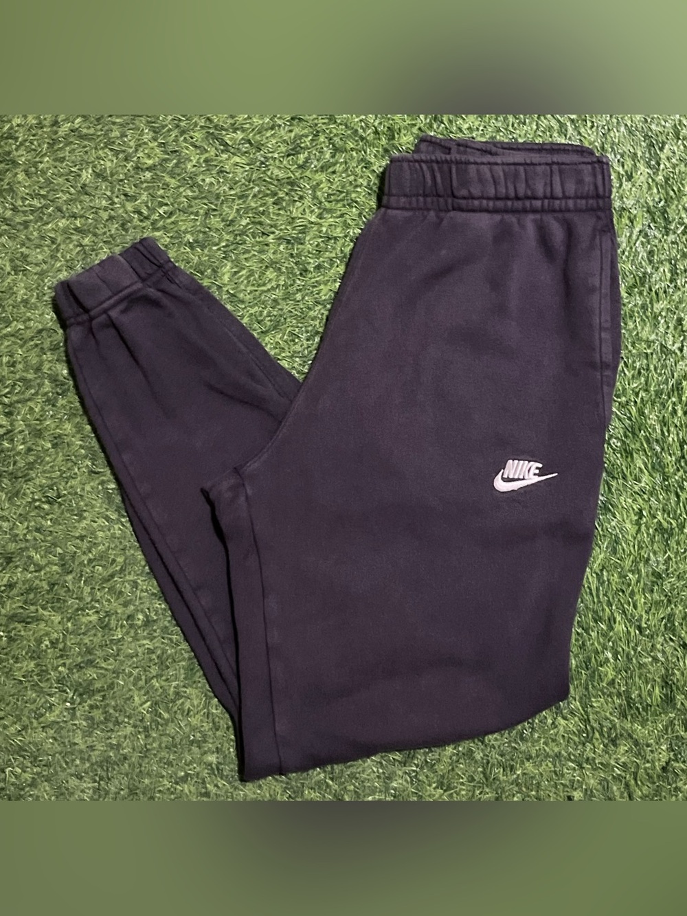 Nike Mens Sportswear Club Fleece Joggers Size M Tapered Leg BV2737-540 Purple